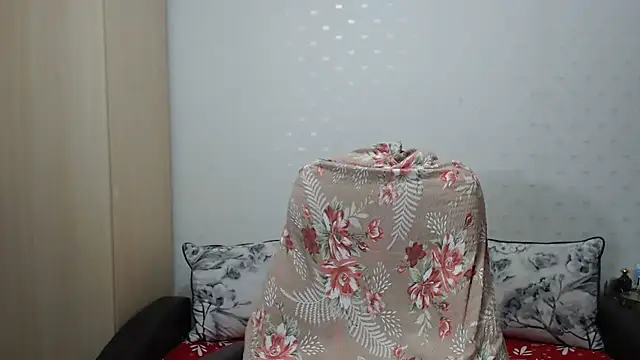 PrinceEagle online show from 10-19-25, 07:36