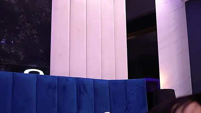 AishaDevoe online show from 01-09-25, 03:58