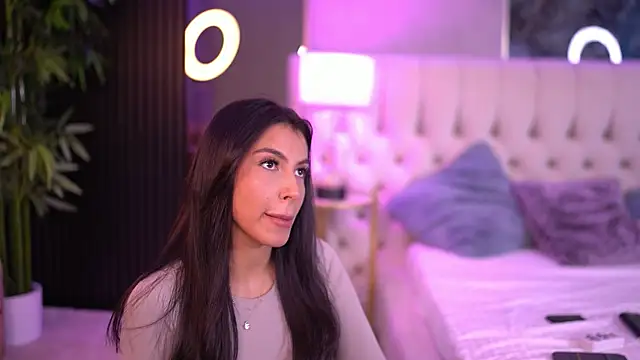 AishaDevoe online show from 02-07-25, 02:08