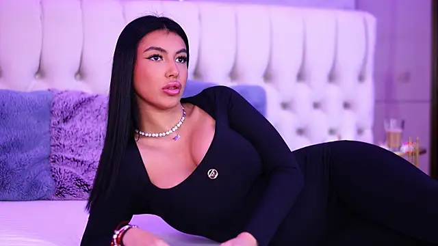 AishaDevoe online show from 03-02-25, 07:45