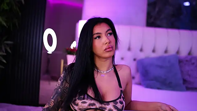 AishaDevoe online show from 03-09-25, 07:26