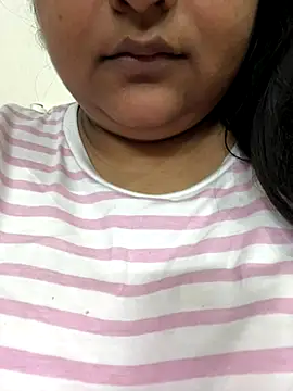 Snapshot of smile_pretty chatting on 10-08-25, 07:55 smile pretty online show from 10-08-25, 07:55