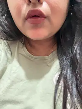 Snapshot of smile_pretty chatting on 03-02-26, 08:59 smile pretty online show from 03-02-26, 08:59