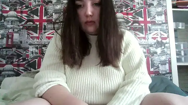 Lynylou online show from 10-15-25, 09:42