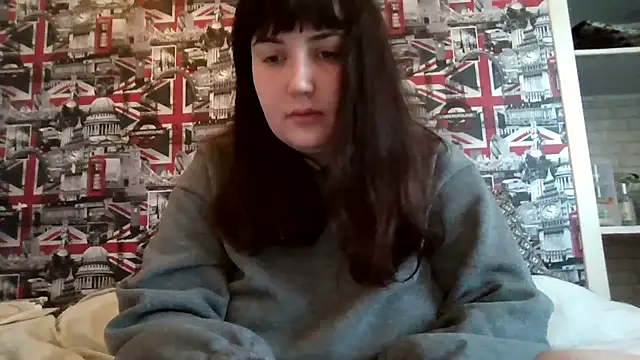 Lynylou online show from 12-03-25, 08:23