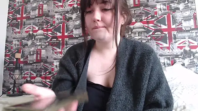 Lynylou online show from 03-22-26, 02:20