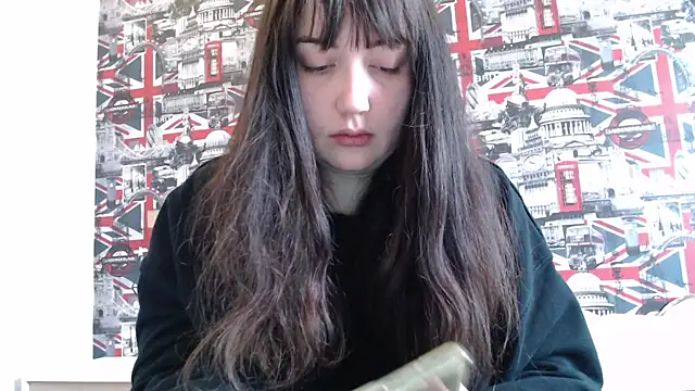 Lynylou online show from 03-29-26, 02:28