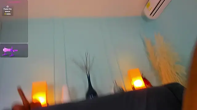 Elizabeth VonSweet online show from 03-06-25, 07:43