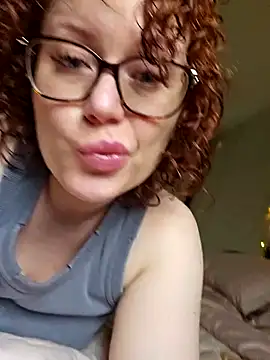 Snapshot of kate_picture_ chatting on 05-16-26, 02:30 kate picture online show from 05-16-26, 02:30