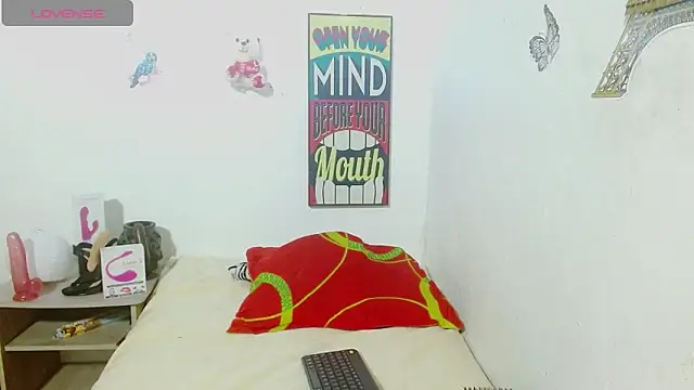 Stefanny Taylor  online show from 12-04-24, 10:08