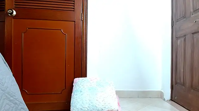 kendallsweet7 online show from 02-05-25, 11:17