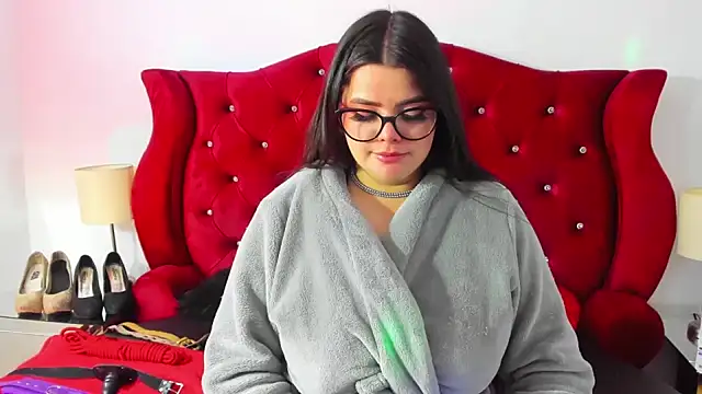 BrithneyLee  online show from 12-19-24, 04:35