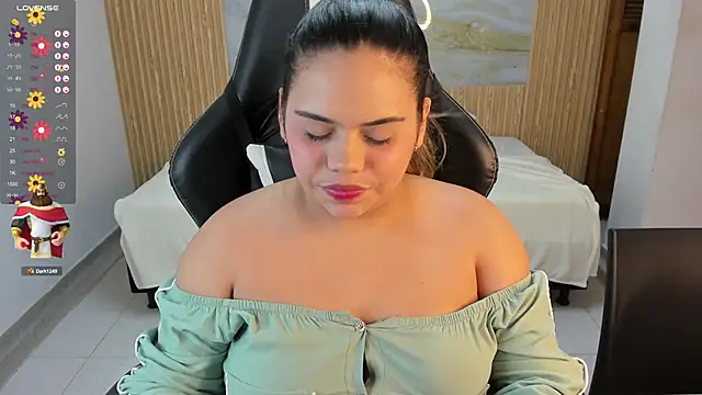 Snapshot of samy_19_ chatting on 03-19-25, 09:48 samy 19 online show from 03-19-25, 09:48