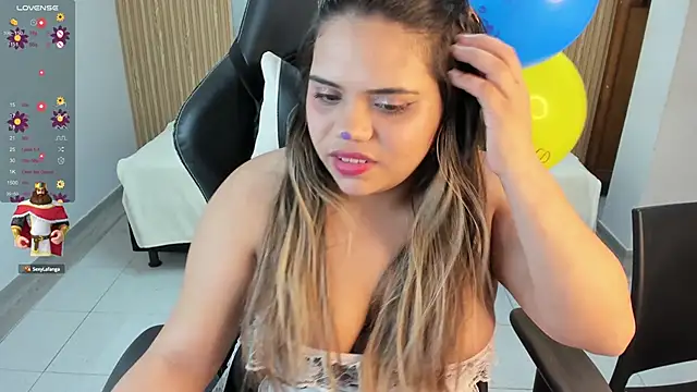 Snapshot of samy_19_ chatting on 03-22-25, 01:22 samy 19 online show from 03-22-25, 01:22