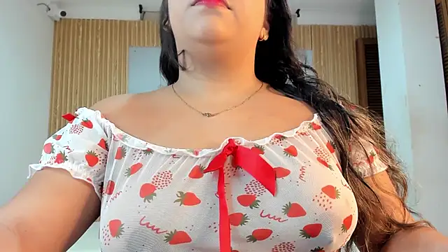 Snapshot of samy_19_ chatting on 04-12-26, 11:15 samy 19 online show from 04-12-26, 11:15