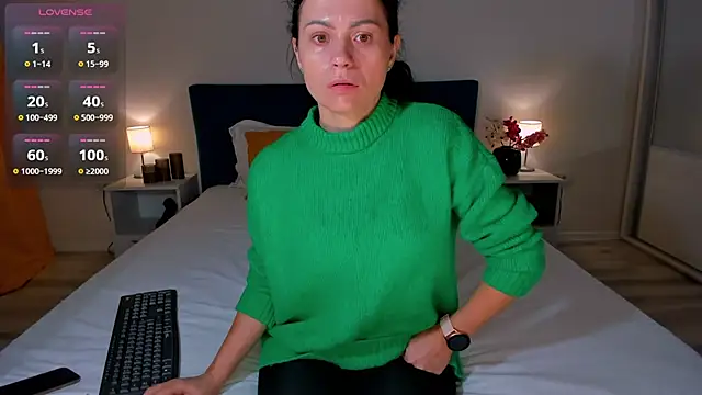 devilish angel online show from 11-20-25, 05:40