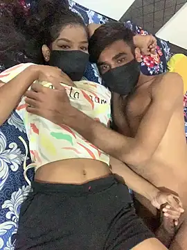 hottiess69 online show from 12-02-24, 06:43