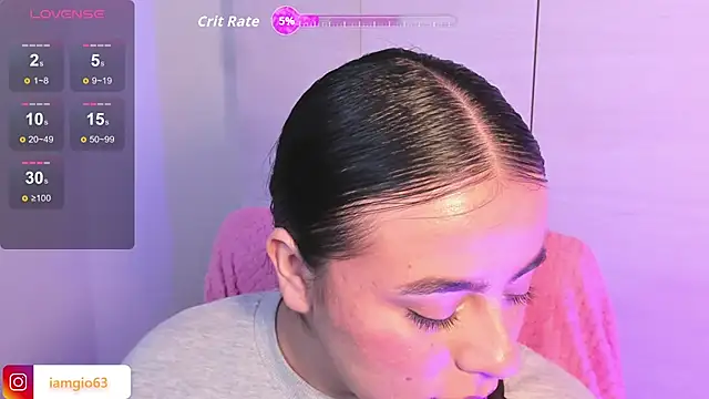 Snapshot of Georgina_1t chatting on 09-25-25, 05:38 Georgina 1t online show from 09-25-25, 05:38