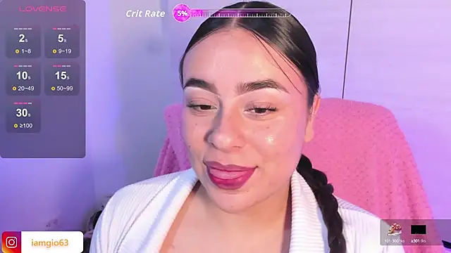 Snapshot of Georgina_1t chatting on 09-29-25, 05:51 Georgina 1t online show from 09-29-25, 05:51