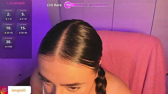 Snapshot of Georgina_1t chatting on 10-02-25, 06:59 Georgina 1t online show from 10-02-25, 06:59