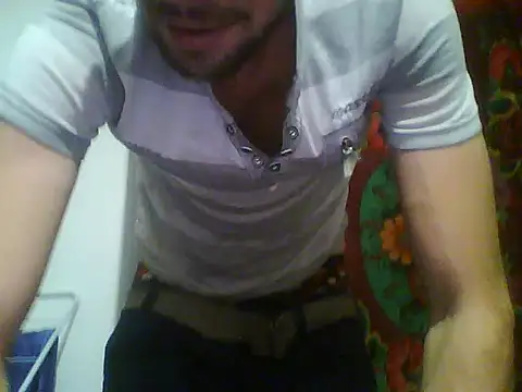 Snapshot of Rejtelmesest chatting on 10-07-25, 08:50 Rejtelmesest online show from 10-07-25, 08:50