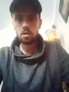 Snapshot of Rejtelmesest chatting on 10-21-25, 08:48 Rejtelmesest online show from 10-21-25, 08:48