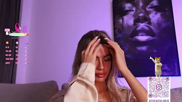 Snapshot of Natalimuur chatting on 10-09-25, 07:23 Natalimuur online show from 10-09-25, 07:23