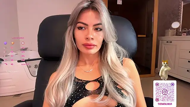 Snapshot of Natalimuur chatting on 10-17-25, 03:58 Natalimuur online show from 10-17-25, 03:58