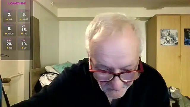 Sammy1660 online show from 12-21-25, 10:39