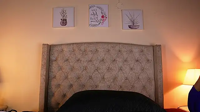 allisson m online show from 05-19-26, 12:11