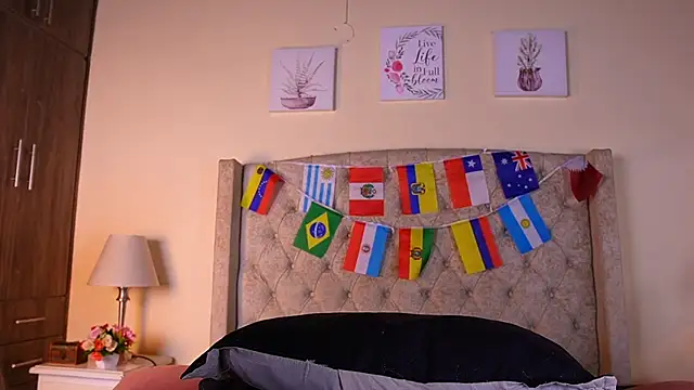 allisson m online show from 06-27-26, 12:22