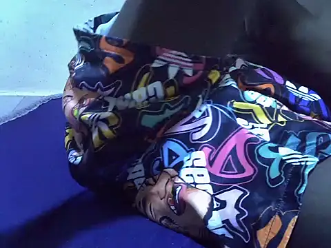 Snapshot of KING_SQUIRT chatting on 09-11-25, 08:53 KING SQUIRT online show from 09-11-25, 08:53