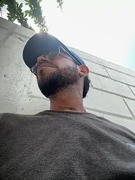 rich0431 online show from 10-08-25, 05:10