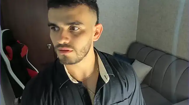 Ricardogo19 online show from 01-12-25, 03:39