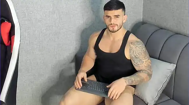 Ricardogo19 online show from 01-13-25, 01:23