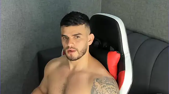 Ricardogo19 online show from 01-19-25, 02:57