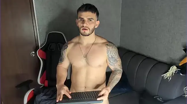 Ricardogo19 online show from 03-09-25, 03:22