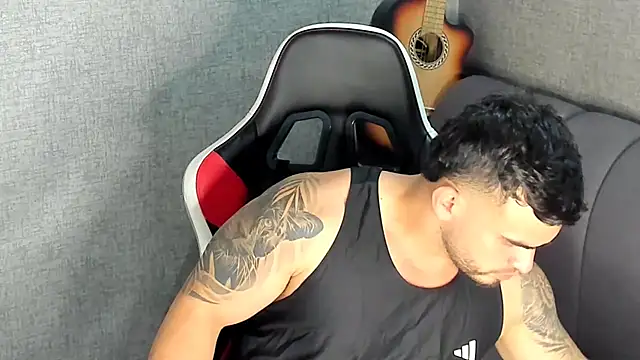 Ricardogo19 online show from 11-13-25, 07:46