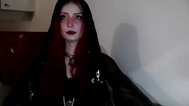 Snapshot of MoonLady chatting on 02-01-25, 08:37 MoonLady online show from 02-01-25, 08:37