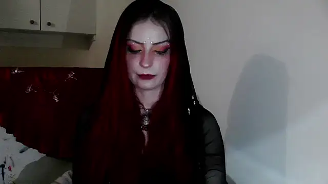 Snapshot of MoonLady chatting on 02-01-25, 11:37 MoonLady online show from 02-01-25, 11:37