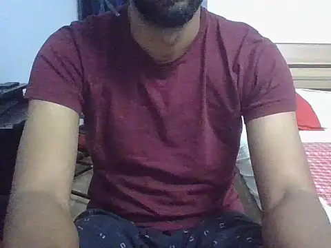 Snapshot of IndianEurope chatting on 02-12-26, 02:34 IndianEurope online show from 02-12-26, 02:34