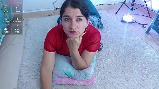 Emelyross  online show from 06-09-26, 08:31