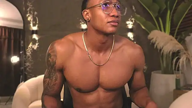 Logan Varela online show from 02-20-25, 09:09