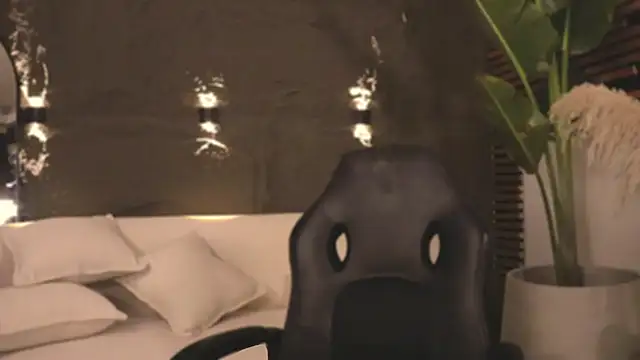 Logan Varela online show from 02-21-25, 09:54