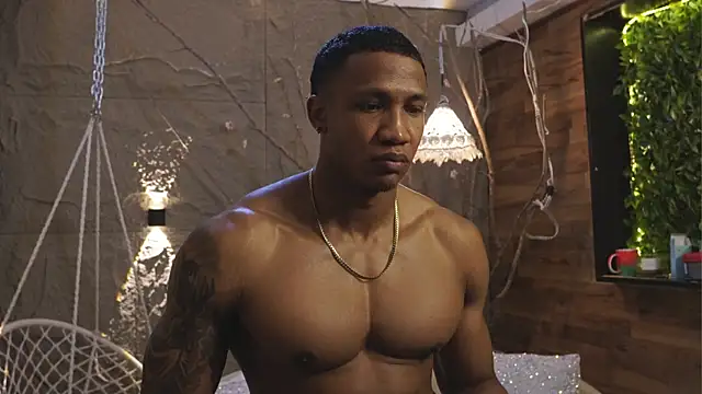 Logan Varela online show from 09-17-25, 01:13