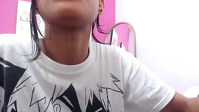 yourcuteneighbourr online show from 03-19-25, 06:03