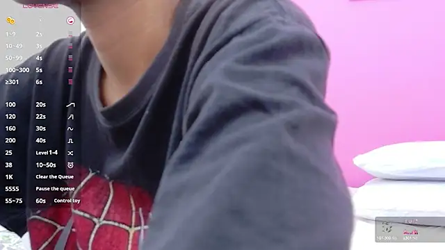 yourcuteneighbourr online show from 09-24-25, 03:10