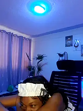 Snapshot of C-yoyo chatting on 01-29-25, 11:30 C-yoyo online show from 01-29-25, 11:30