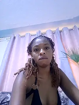 Snapshot of C-yoyo chatting on 03-02-25, 04:50 C-yoyo online show from 03-02-25, 04:50