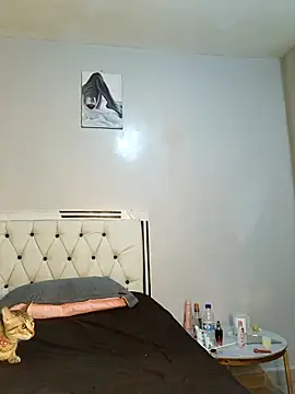 Snapshot of C-yoyo chatting on 10-15-25, 09:59 C-yoyo online show from 10-15-25, 09:59